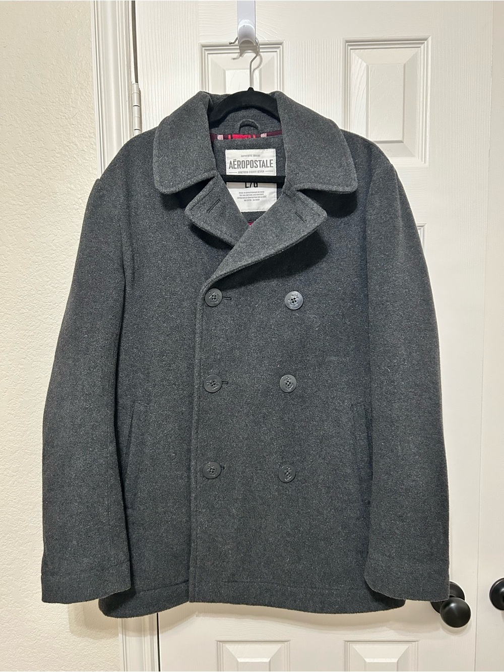 Aeropostale Men's Dark Gray Wool Blend Double-Breasted Peacoat size L classic